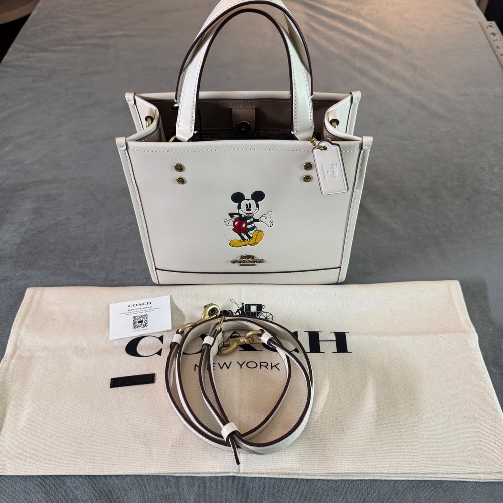 Coach Disney Mickey Mouse Dempsey Tote 22 Chalk White Leather Crossbody CM843